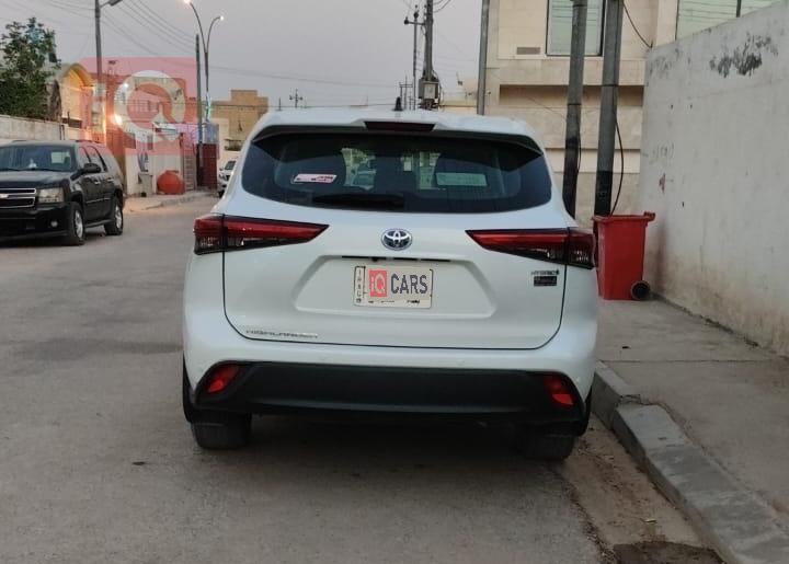 تۆیۆتا هایلاندەر